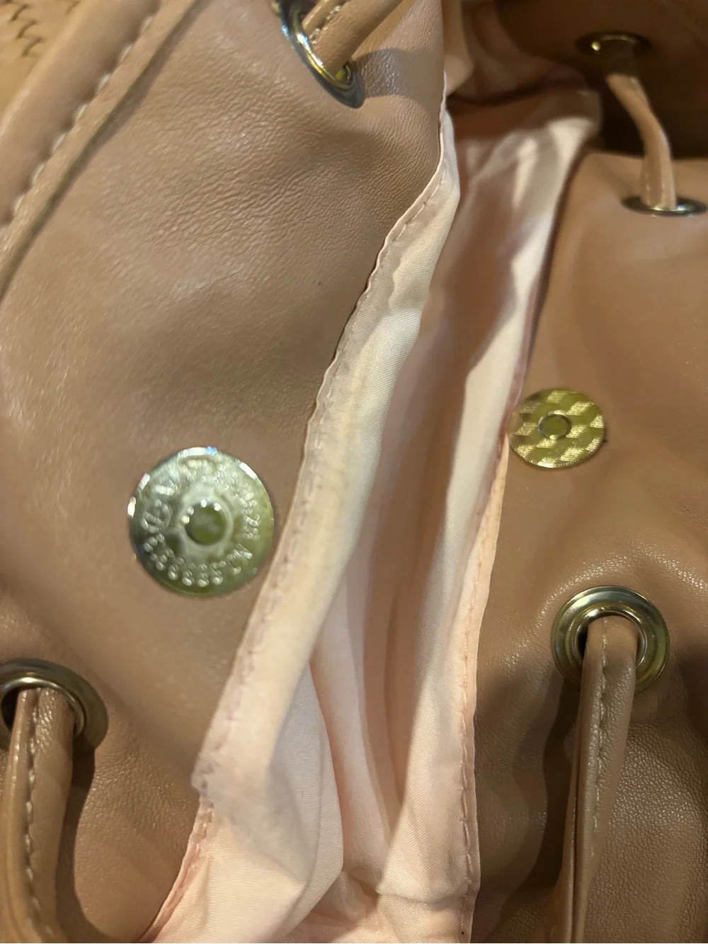 Woven Drawstring Bucket Bag in Tan
